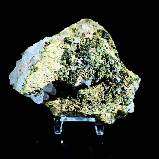 Natural Turkish Epidote with Quartz Specimen | Turkey | 410 g | 9*11*3 cm