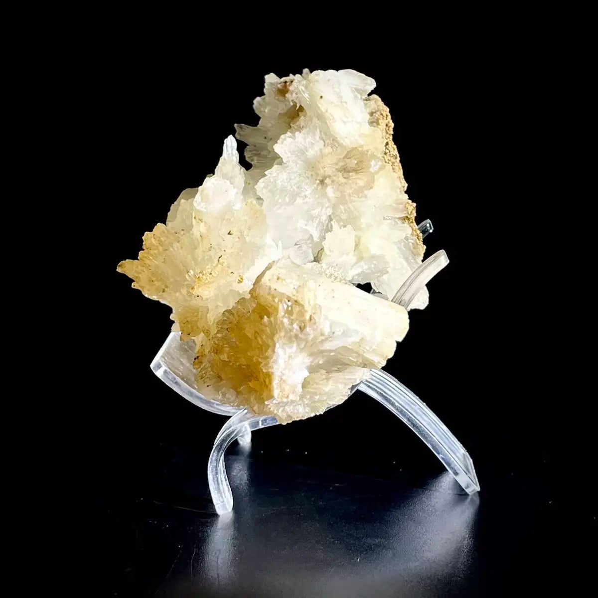 Guizhou White Aragonite/White Veined Natura l Stone Specimen |14×8×7 cm|340g