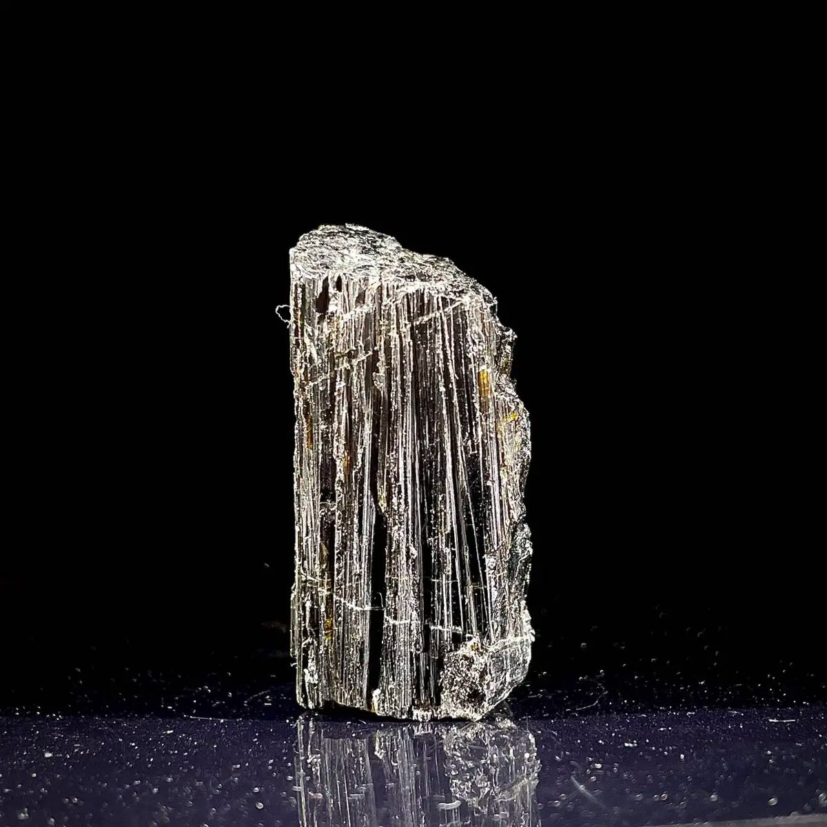 Natural Schorl Tourmaline Crystal Specimen | Pakistan | 170 g | 6*3*5 cm
