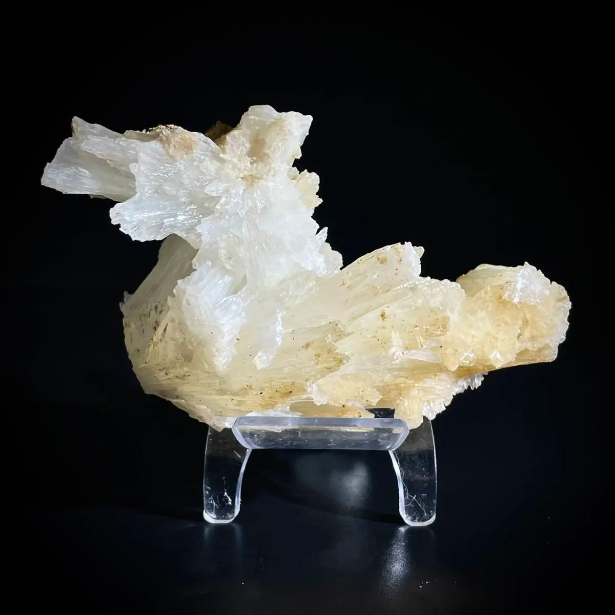 Guizhou White Aragonite/White Veined Natura l Stone Specimen |14×8×7 cm|340g