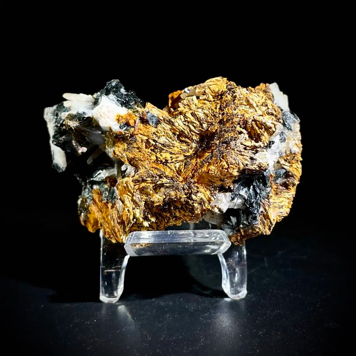Natural Specular Hematite Specimen | Guangdong, China | 40 g | 5.5*4*2.5 cm