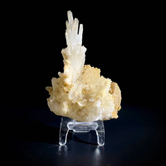 Guizhou White Aragonite/White Veined Natura l Stone Specimen |11.5×7×5 cm|220g
