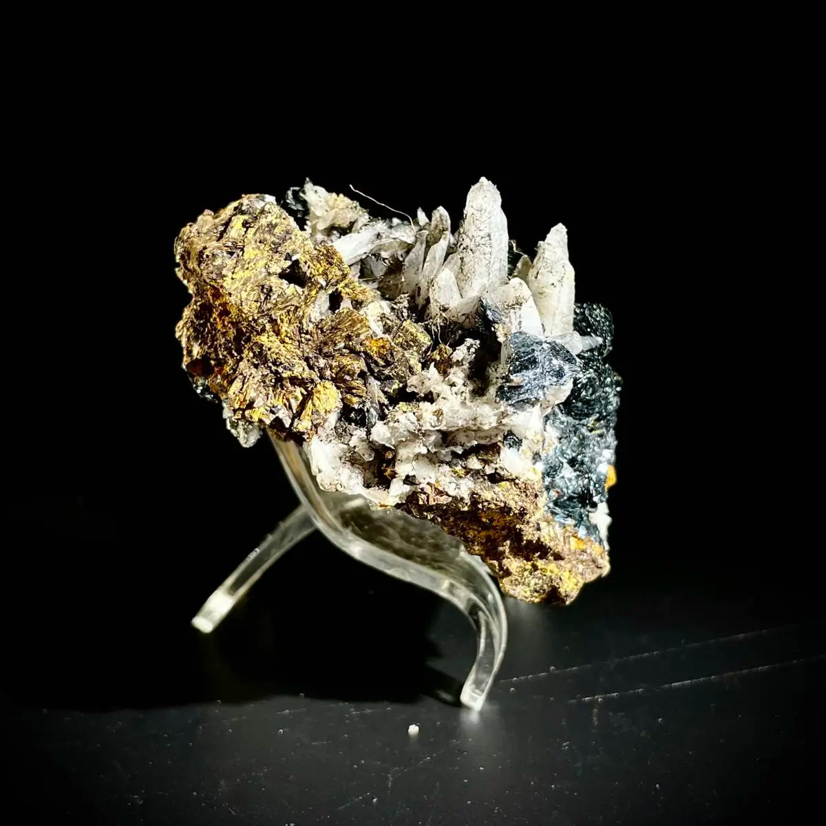 Natural Specular Hematite Specimen | Guangdong, China | 110 g | 8*6.5*3.5 cm