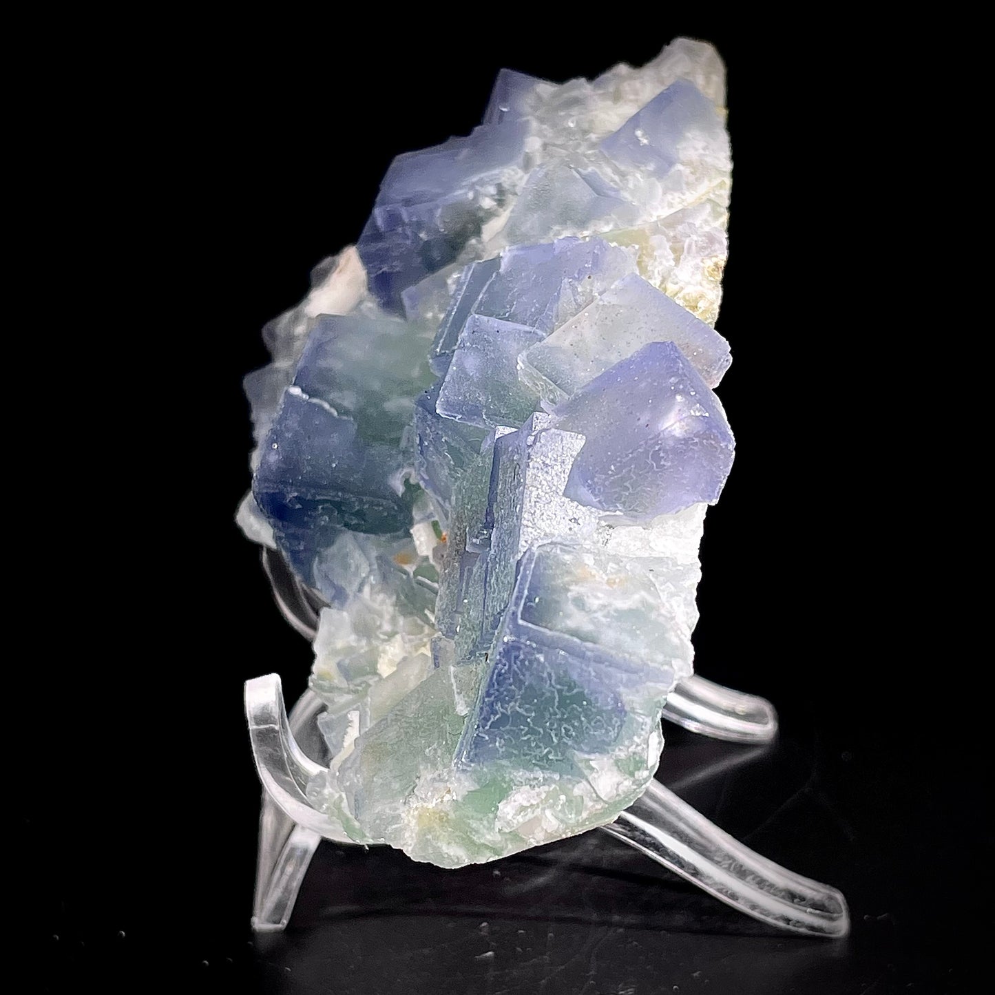Natural  Bule Fluorite Crystal Specimen | Hunan, China | 280g | 10*6*3.5cm