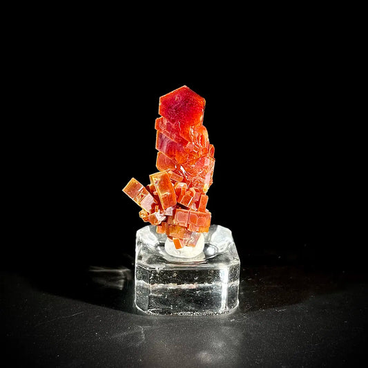Natural Moroccan Vanadinite Specimen | Morocco | 20 g | 4*2.5*2 cm