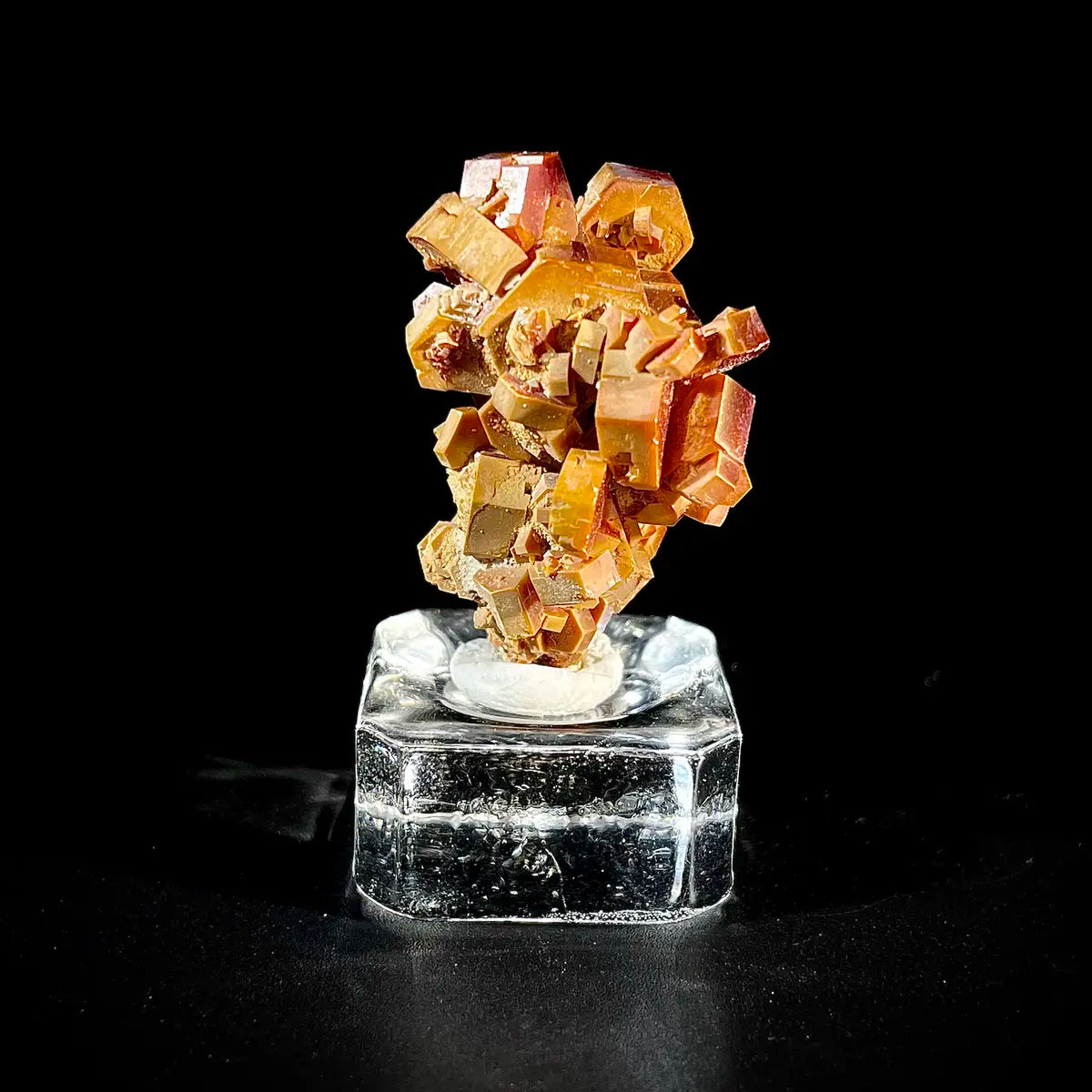 Natural Moroccan Vanadinite Specimen | Morocco | 30 g | 3.5*2*2.5 cm