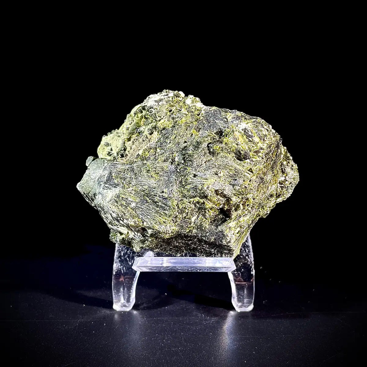 Natural Green Epidote& Tourmaline Specimen | Madagascar | 160 g | 7*4.5*3 cm