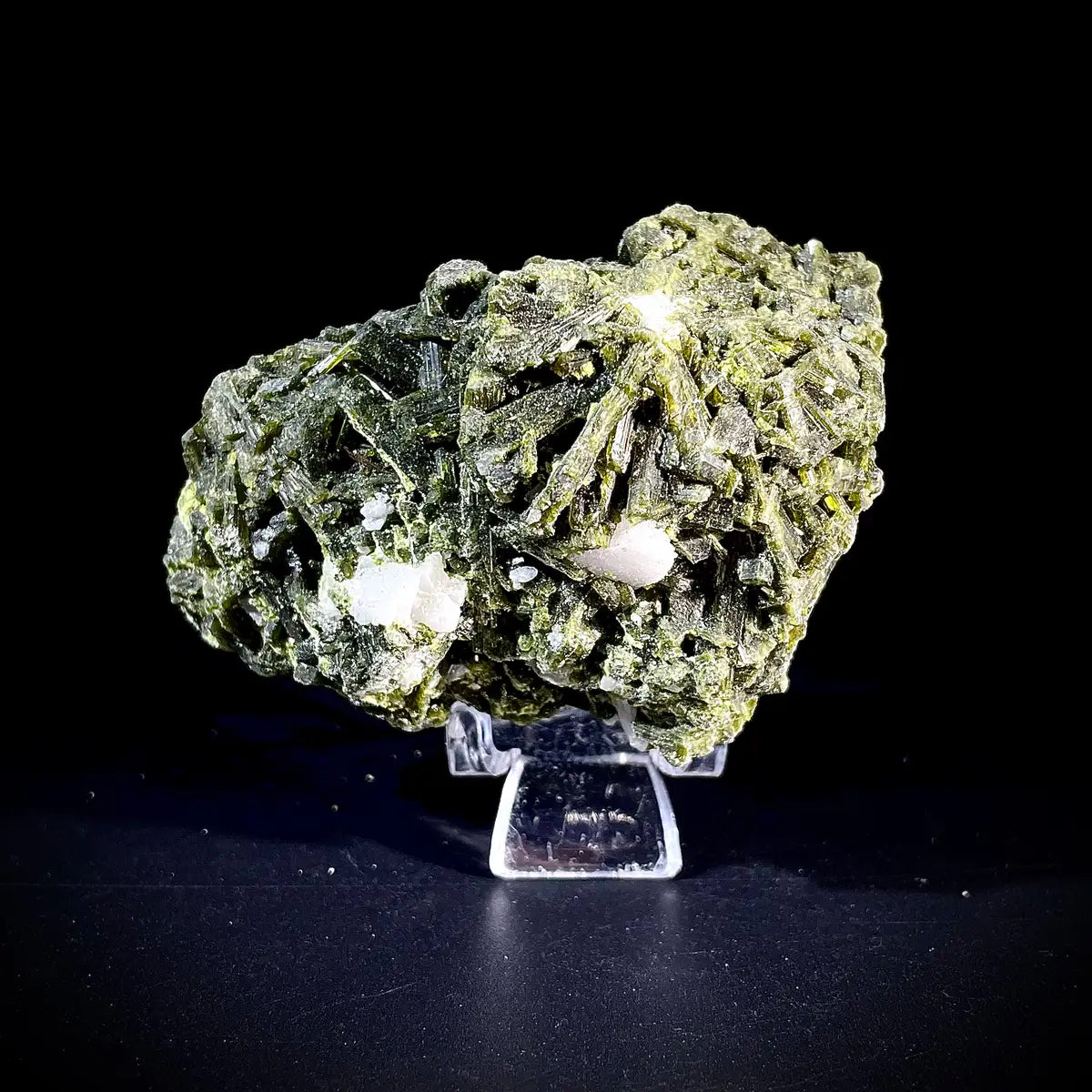 Natural Green Epidote& Tourmaline Specimen | Madagascar | 190 g | 8*4.5*4.5 cm
