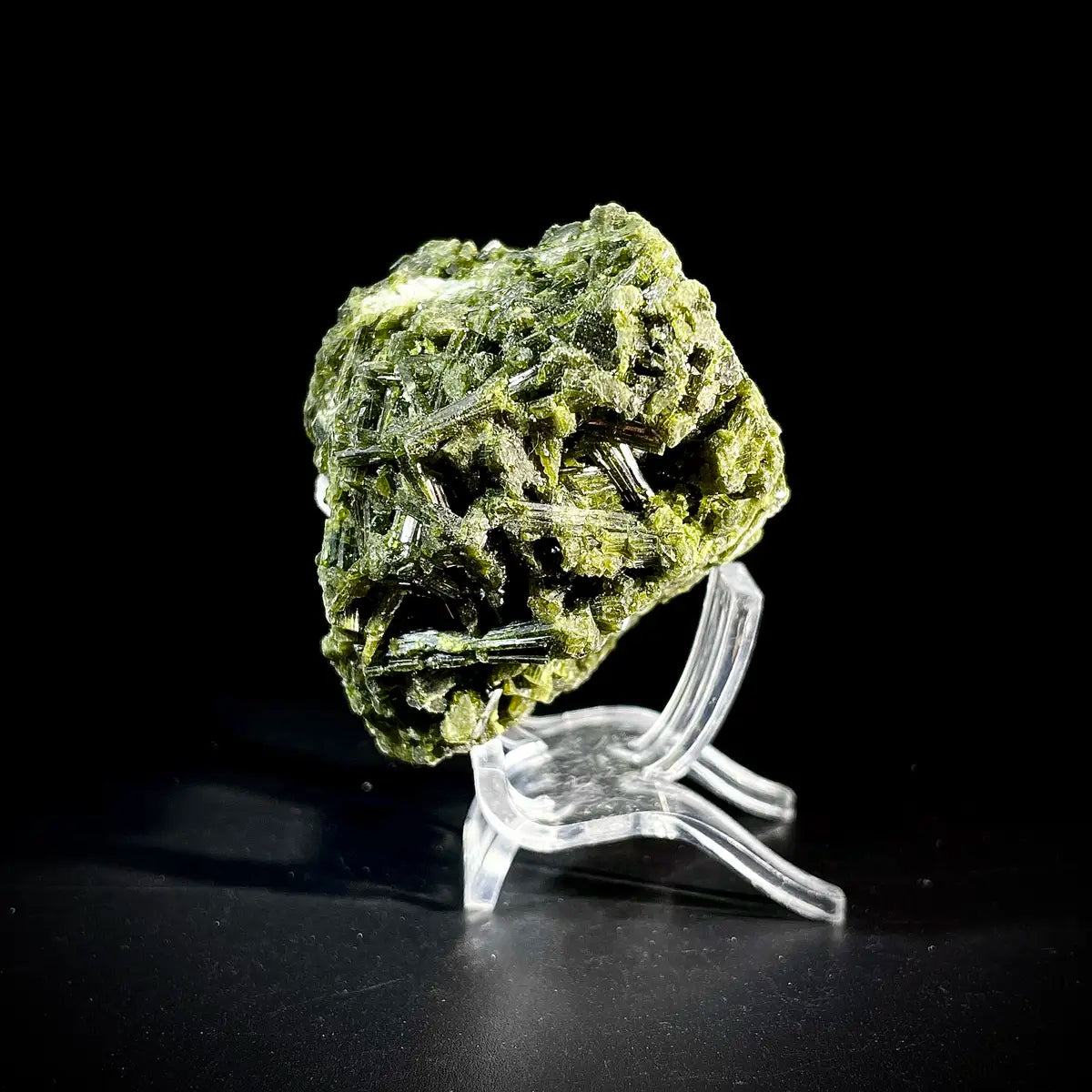 Natural Green Epidote& Tourmaline Specimen | Madagascar | 190 g | 8*4.5*4.5 cm
