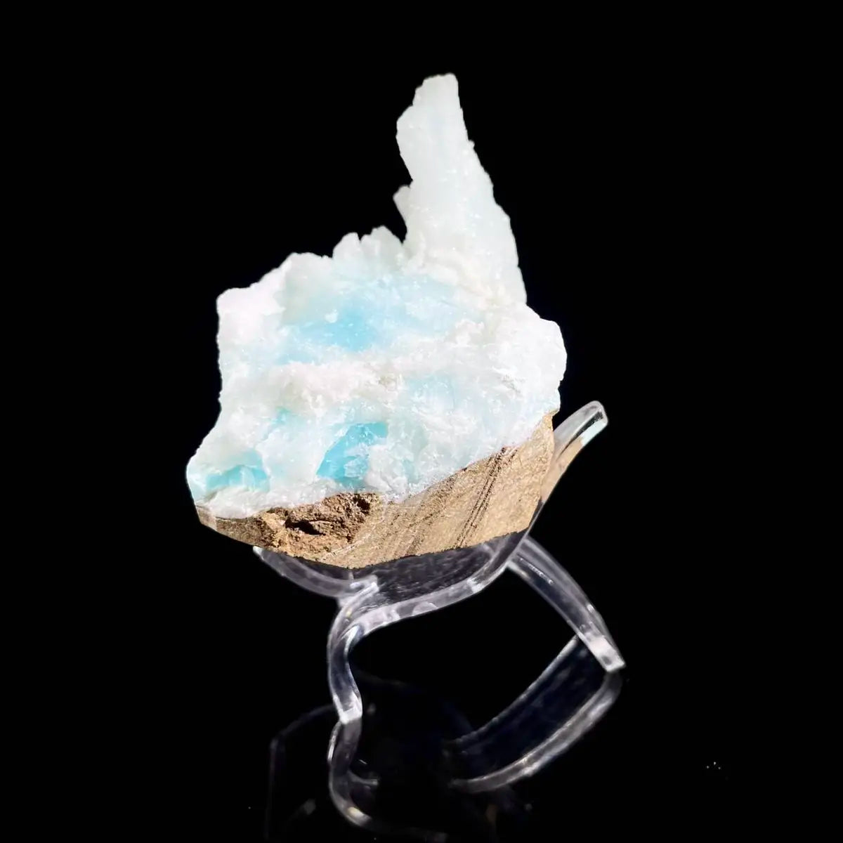 Natural Blue Aragonite Specimen-Guizhou,China- 200 g- 7.5*4.5*6 cm