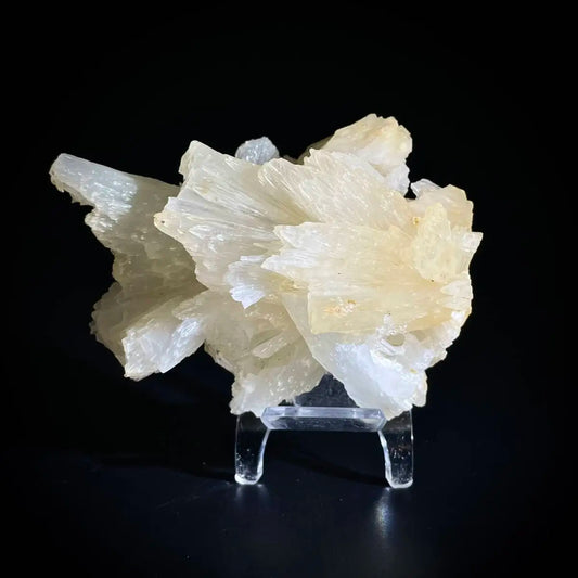 Guizhou White Aragonite/White Veined Natura l Stone Specimen |9.5×7×5 cm|310g