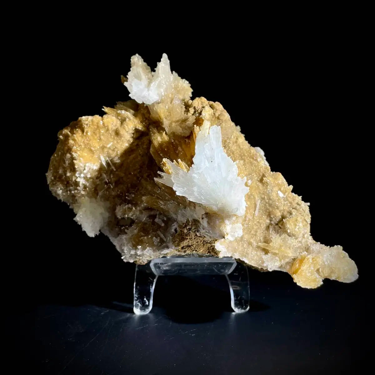 Guizhou White Aragonite/White Veined Natura l Stone Specimen |16×11.5×11 cm|950g