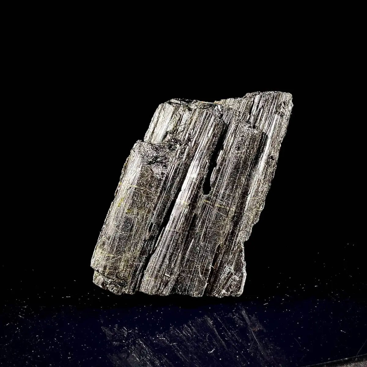 Natural Schorl Tourmaline Crystal Specimen | Pakistan | 210 g | 7*5*4.5 cm